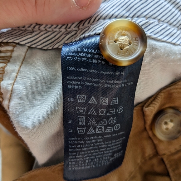 TOMMY HILFIGER Classic Fit Men Short Size 36x34 100% Cotton - Picture 7 of 9